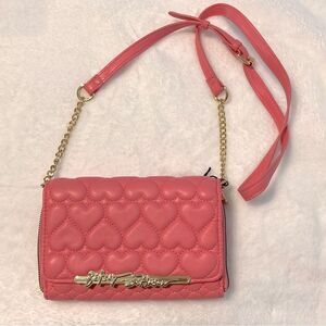 Betsey Johnson Pink Quilted Heart Crossbody Adjustable Chain Strap NWT